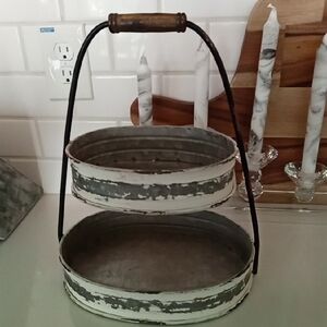 2 Tierd Stand Vintage Rub